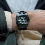 gw0499g7-guess-watch-men-square-black-dial-rubber-strap-quartz-battery-analog-phoenix