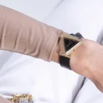 gw0504l5-guess-watch-women-triangle-crystals-black-dial-leather-strap-quartz-battery-analog-three-hand-fame