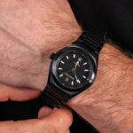 r8853139004-maserati-watch-men-black-dial-metal-stainless-steel-strap-quartz-battery-analog-three-hand-wr-330-ft-triconic