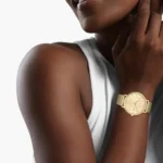 montre-femme-lacoste-montres-crocorigin-2001309-bracelet-acier-dore_3515628_1140x1140-Photoroom