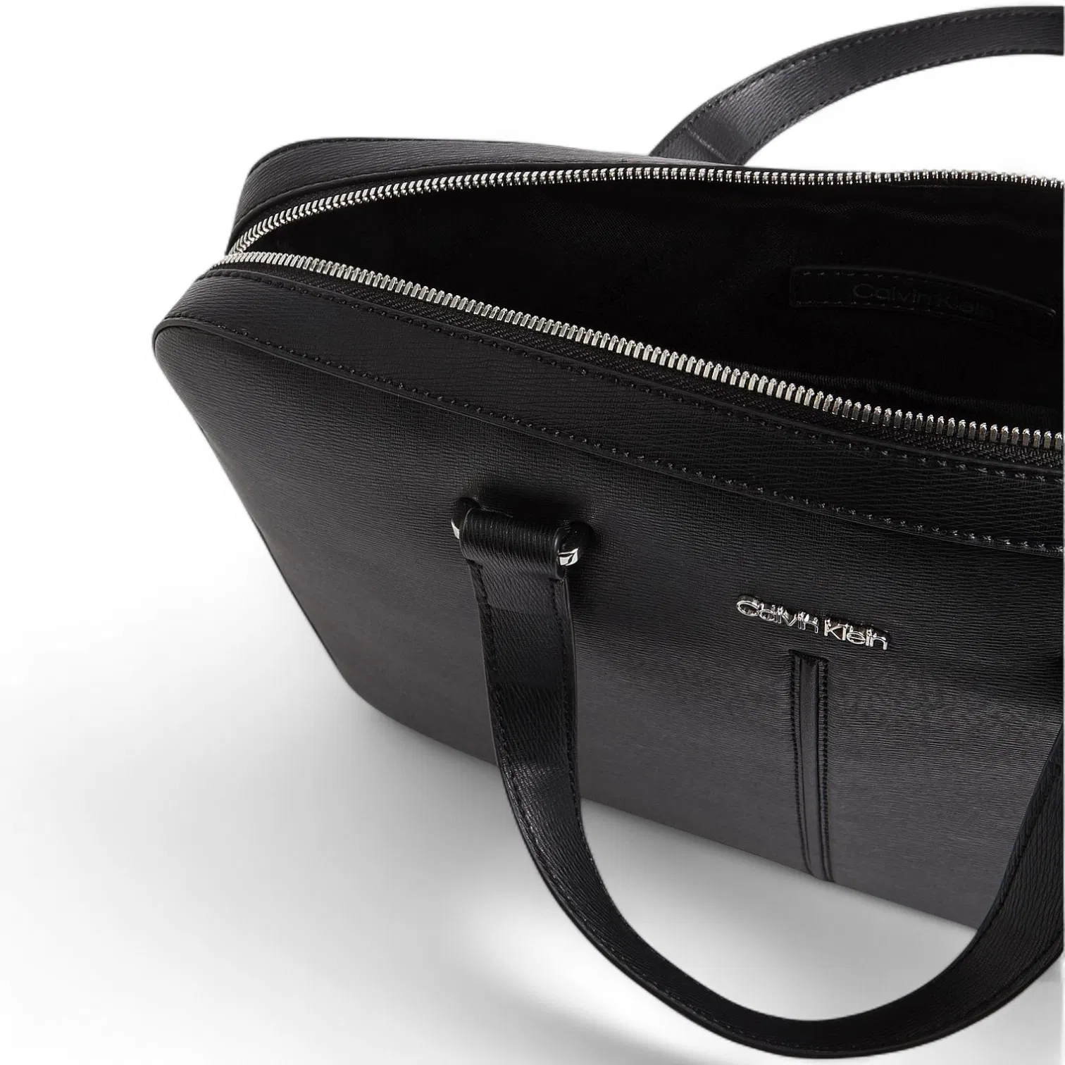 2497946_22094740_9696120