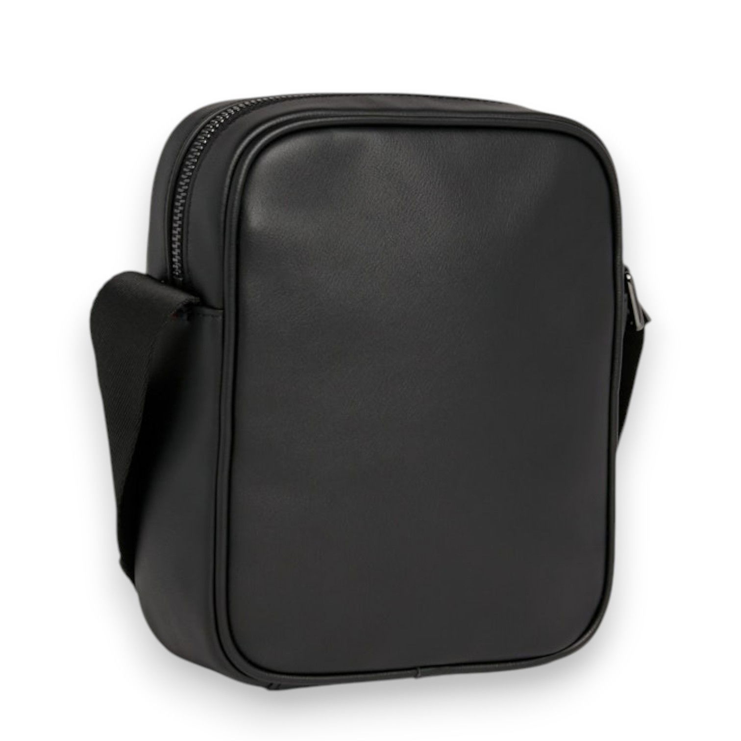 imgi_56_AM0AM12235BDS-FL-ST-B1