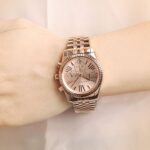 ⁦ساعة مايكل كورس للنساء MK5569⁩ - الصورة ⁦9⁩