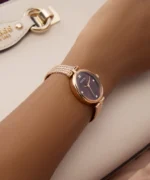 ⁦ساعة Guess للنساء GW0935L3⁩ - الصورة ⁦7⁩