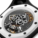 ⁦ساعة Audemars Piguet x Swatch Royal Pop OCHO NEGRO  للجنسين⁩ - الصورة ⁦6⁩