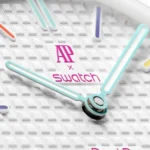 ⁦ساعة Audemars Piguet x Swatch Royal Pop Huit Blanc للجنسين⁩ - الصورة ⁦5⁩