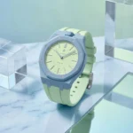 ⁦ساعة Audemars Piguet x Swatch Royal Pop BLAUE ACHT للجنسين⁩ - الصورة ⁦4⁩